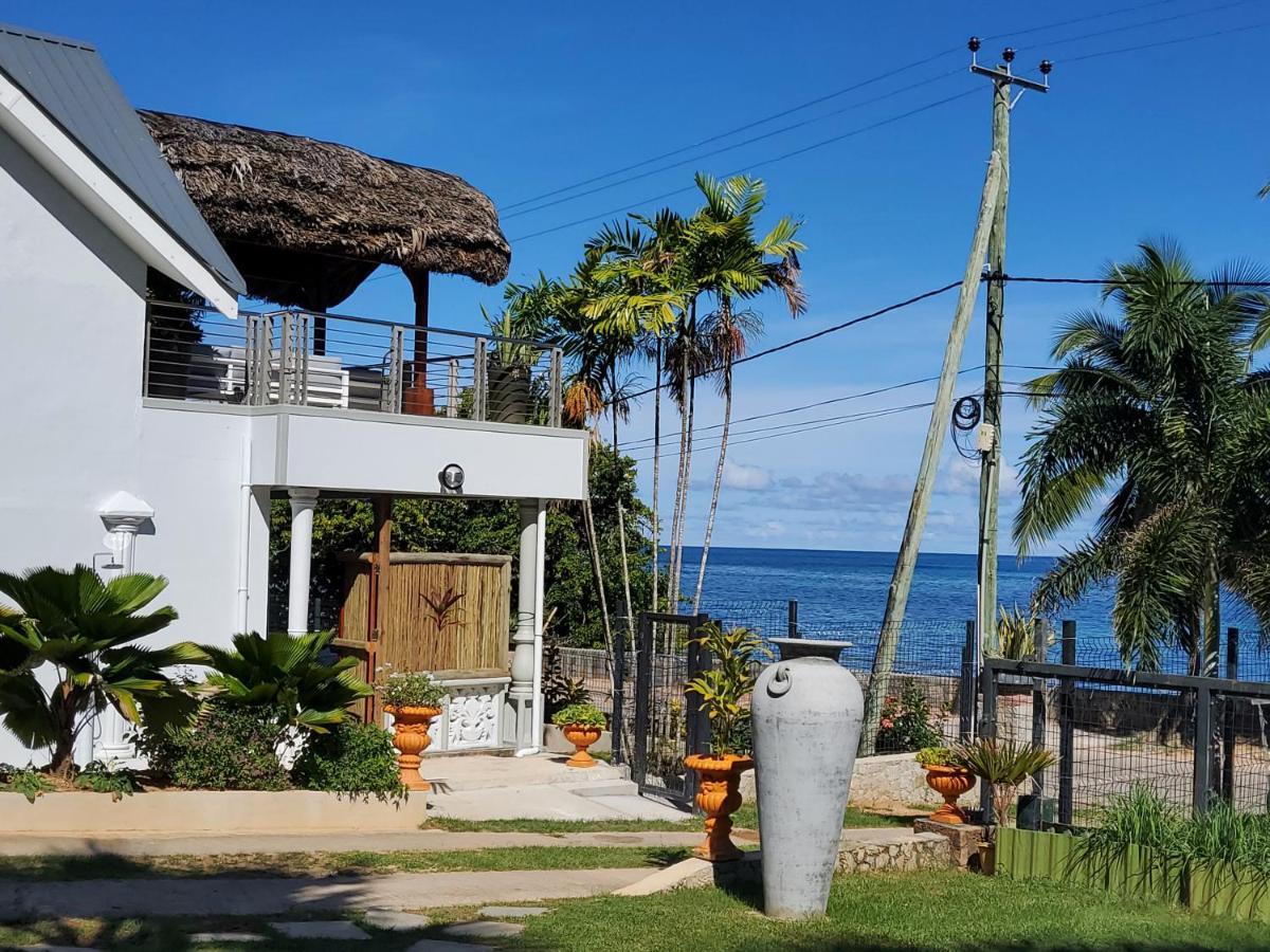 Sea Splash Self Catering And La Petite Maison 그랑당스 외부 사진