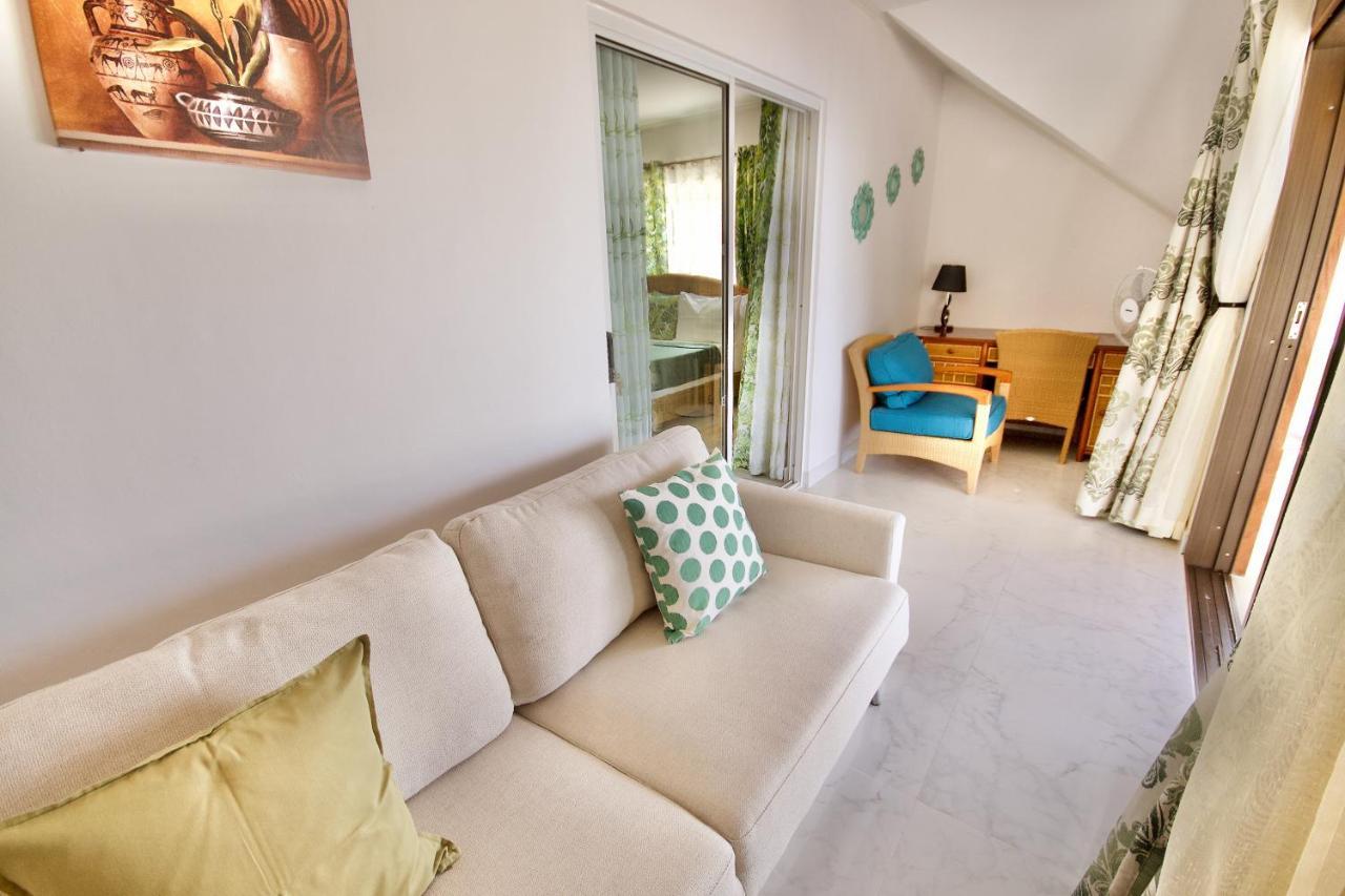 Sea Splash Self Catering And La Petite Maison 그랑당스 외부 사진