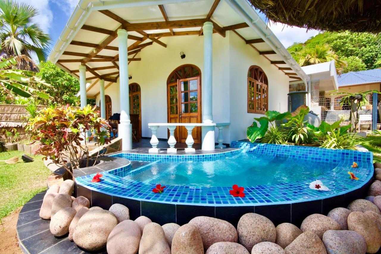 Sea Splash Self Catering And La Petite Maison 그랑당스 외부 사진