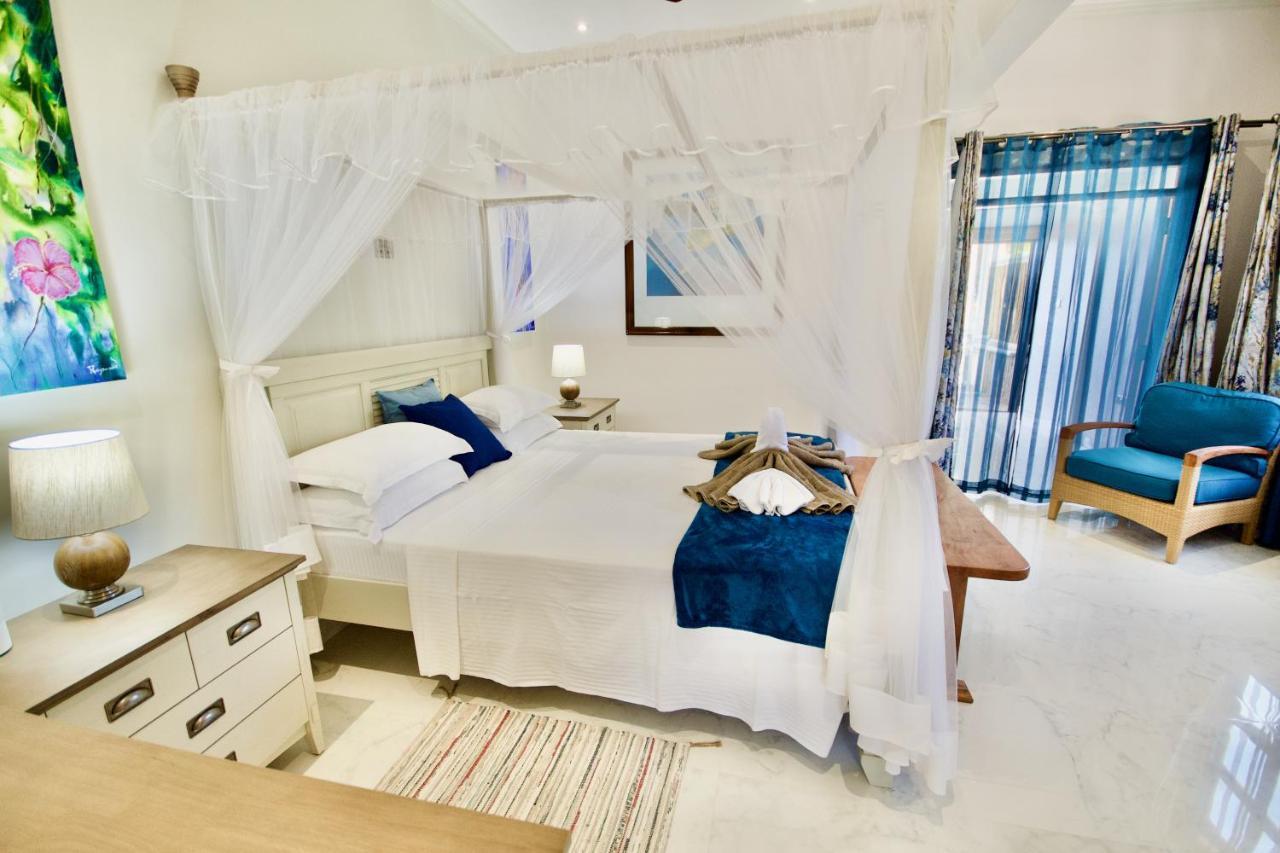 Sea Splash Self Catering And La Petite Maison 그랑당스 외부 사진